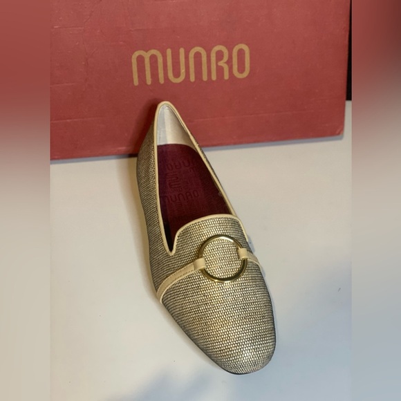 New | Munro‎ Sunisa Women Elegant Beige Comfort Flat Loafers, size 10.5W - Picture 10 of 12